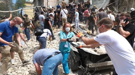 Пострадавшие из-за атаки на Охматдет получат помощь — детали - 285x160