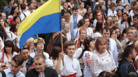 32 года независимости: семь самых интересных фактов о главном празднике Украины - 285x160