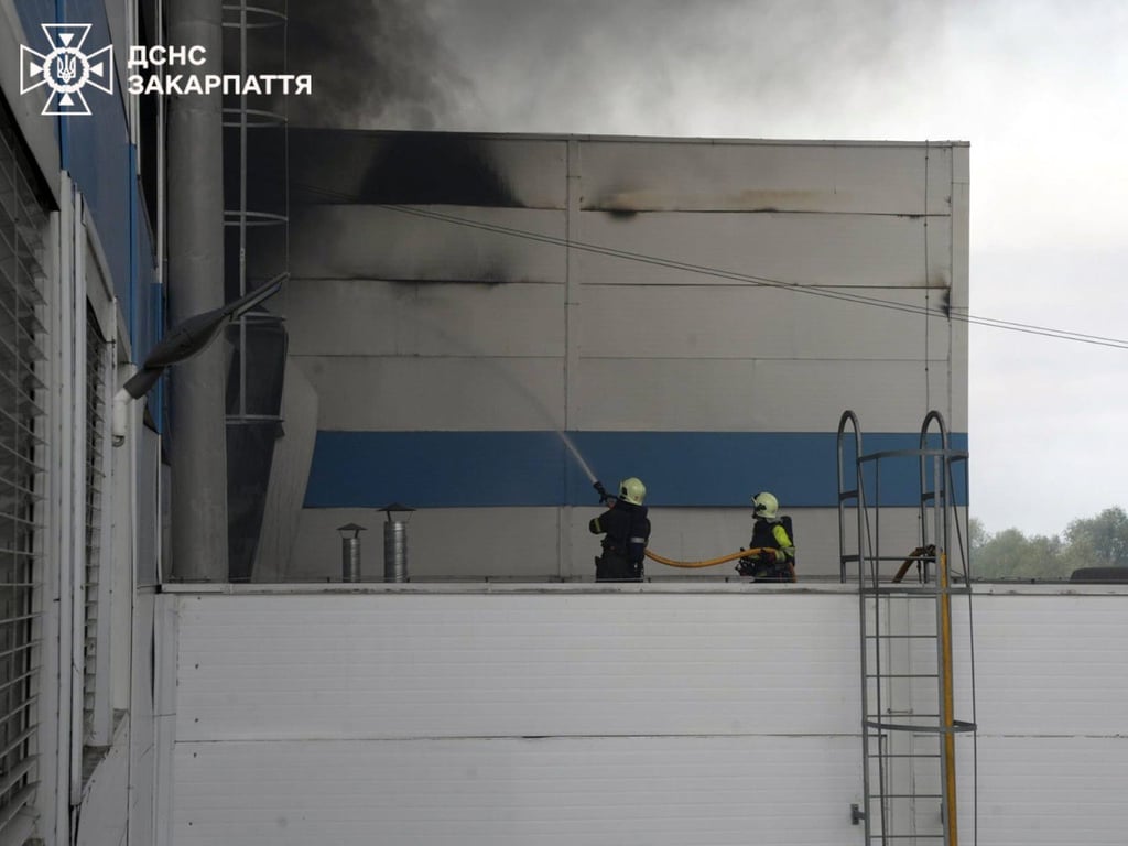 Обстріл Мукачева - фото