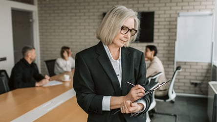 Бизнес бьет тревогу из-за массовых увольнений молодых мужчин - 285x160