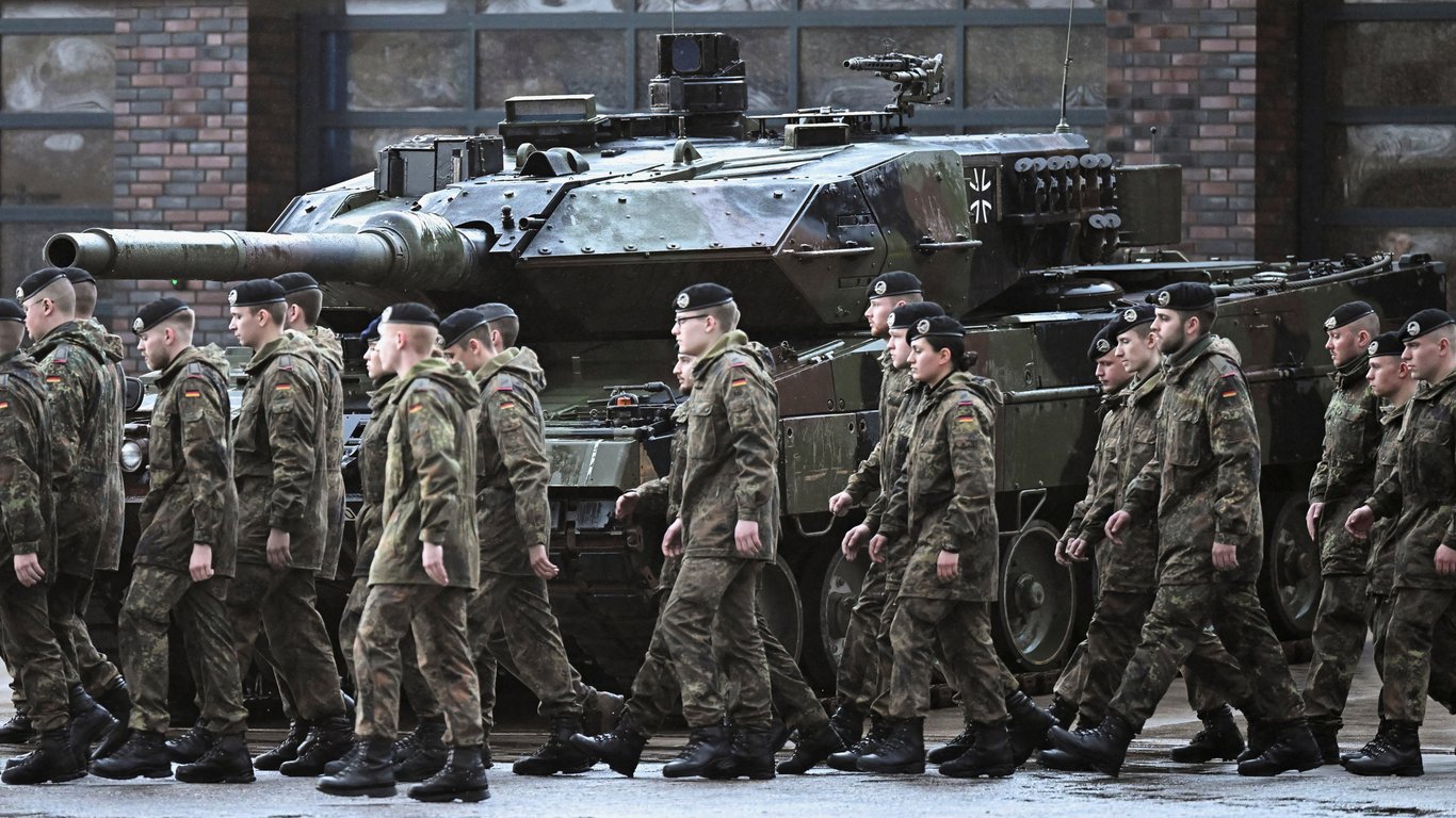Германия может снова вернуть военный призыв