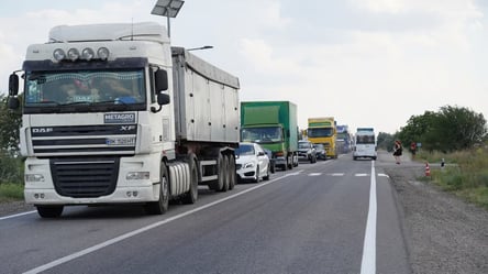 На Київщині через спеку ввели обмеження для руху вантажівок на трасах - 290x166