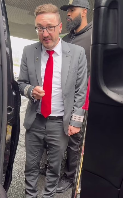 Відому американську реперку затримали в аеропорту Амстердама — у чому звинувачують зірку - фото 2