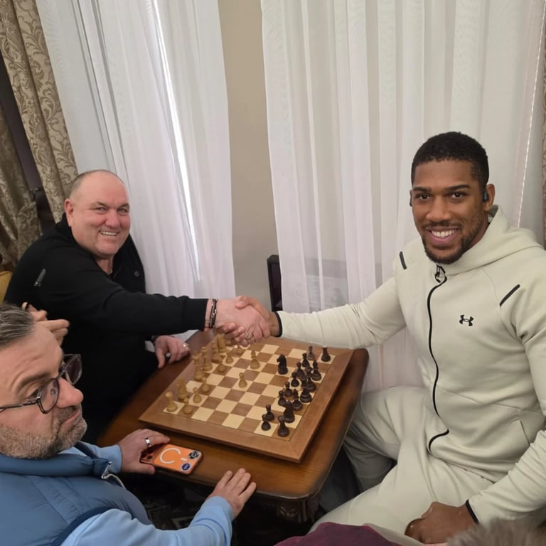 Александр Поворознюк и Энтони Джошуа