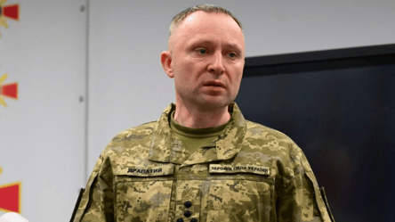 Драпатый поздравил военных с Днём танковых войск - 304x171