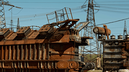 РФ пошкодила енергетику на Чернігівщині: без світла 430 тис. людей - 290x160