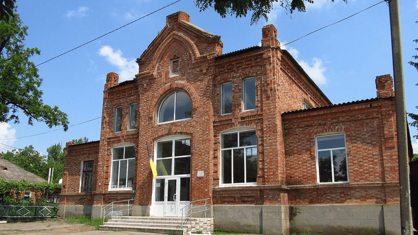 На Одещині лікарню звинувачують у змові через вибір найдорожчого підрядника для ремонту укриття