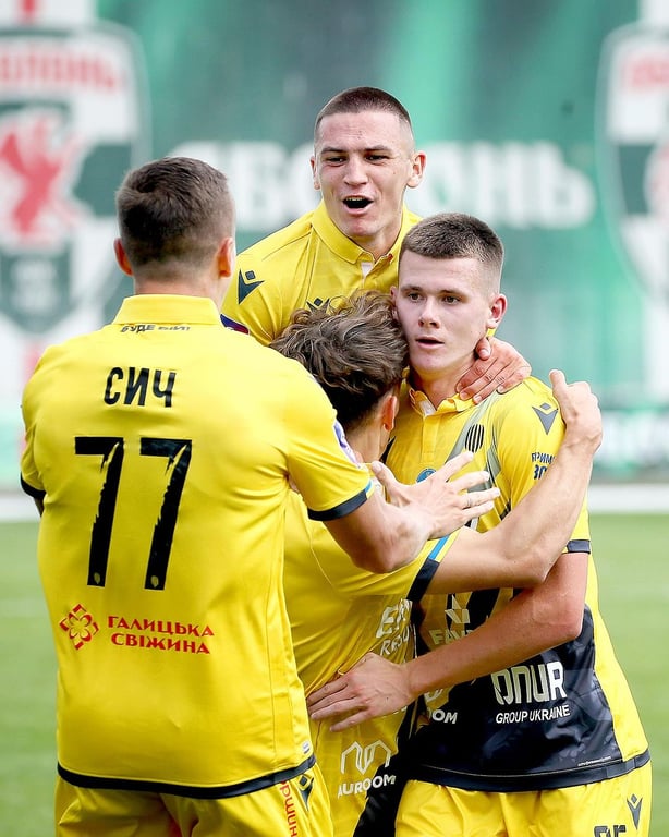 Гравці Руха