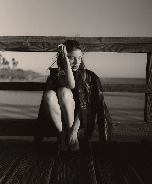 Тина Кароль на пляже