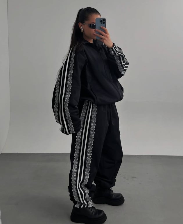 Олімпійка повертається в тренди в новому вигляді