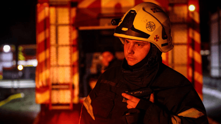 Росія вдарила по багатоповерхівці у Харкові: є постраждалі - 285x160