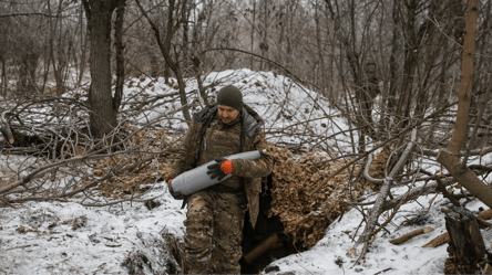 СМИ спрогнозировали, как выстоит Украина на фронте без помощи США - 285x160