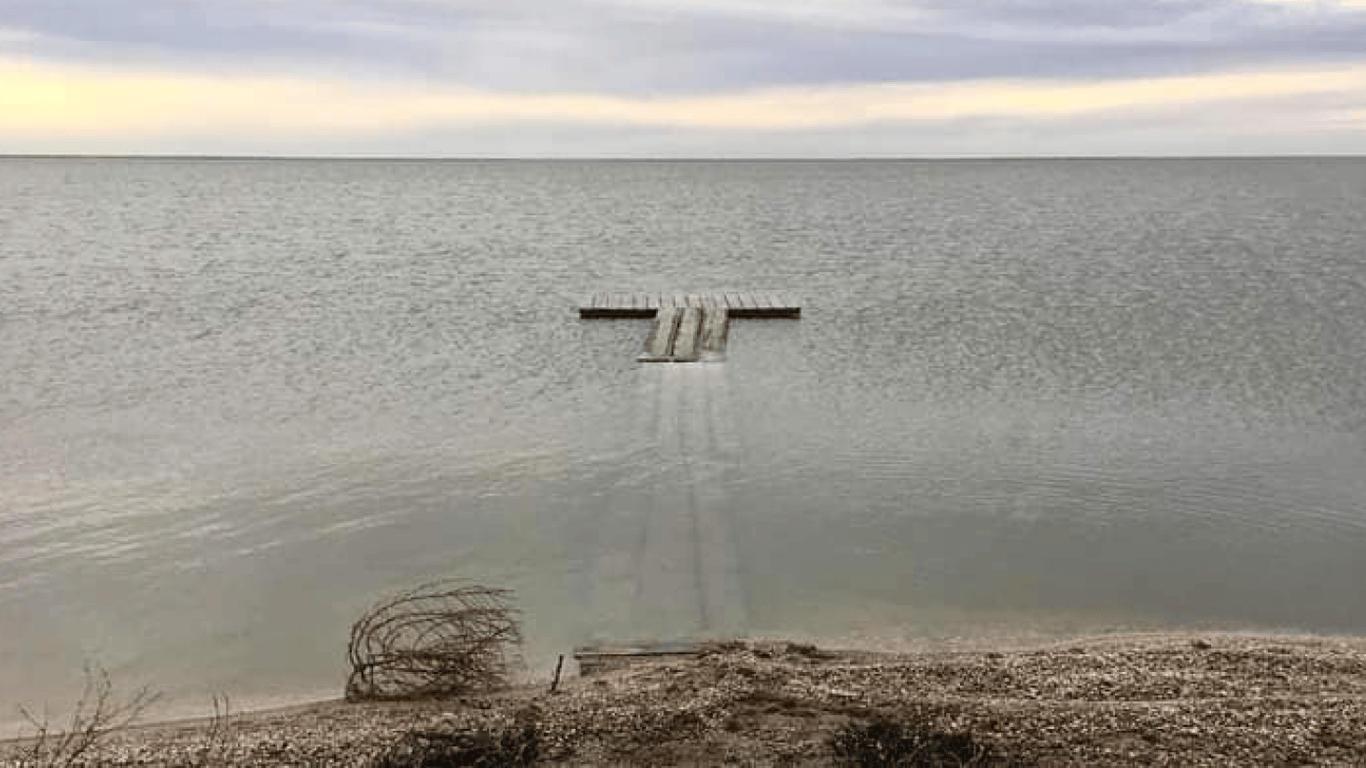 У Тузлівських лиманах різко піднявся рівень води — причини