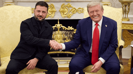 A small detail in Zelensky's suit drew attention in Washington - 285x160
