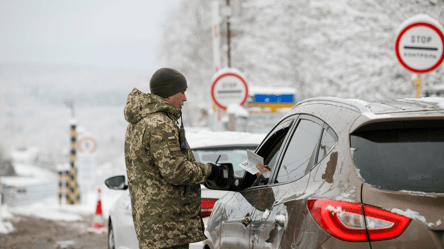 Черги на кордоні — на яких КПП скупчення автівок сьогодні - 285x160