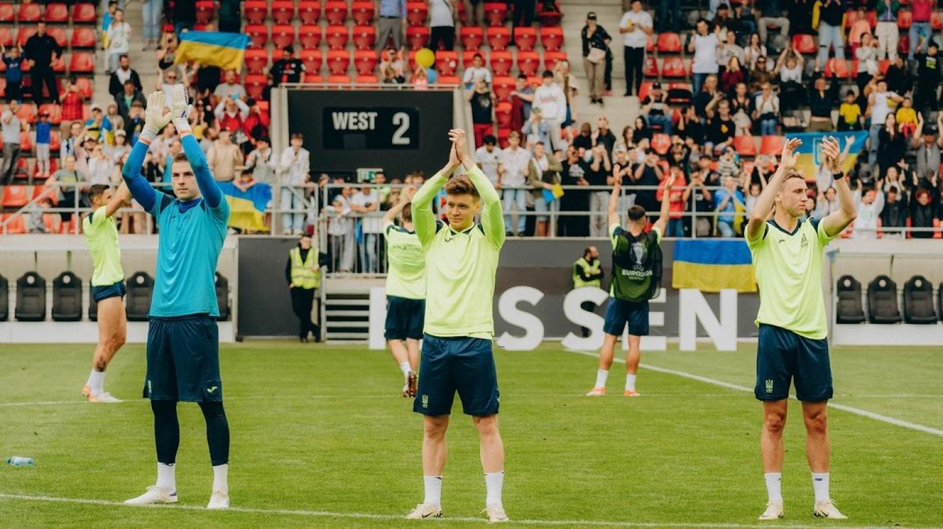 Андрей Лунин