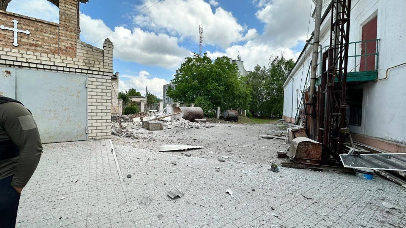 Россияне в очередной раз обстреляли Херсонщину: среди раненых беременная женщина