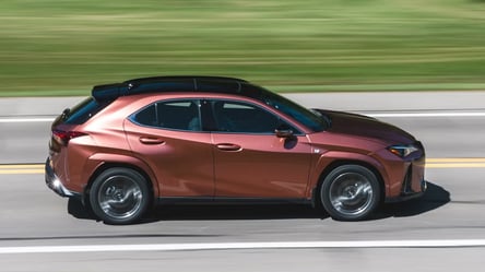 Самый надежный японский гибридный кроссовер сегодня - 285x160