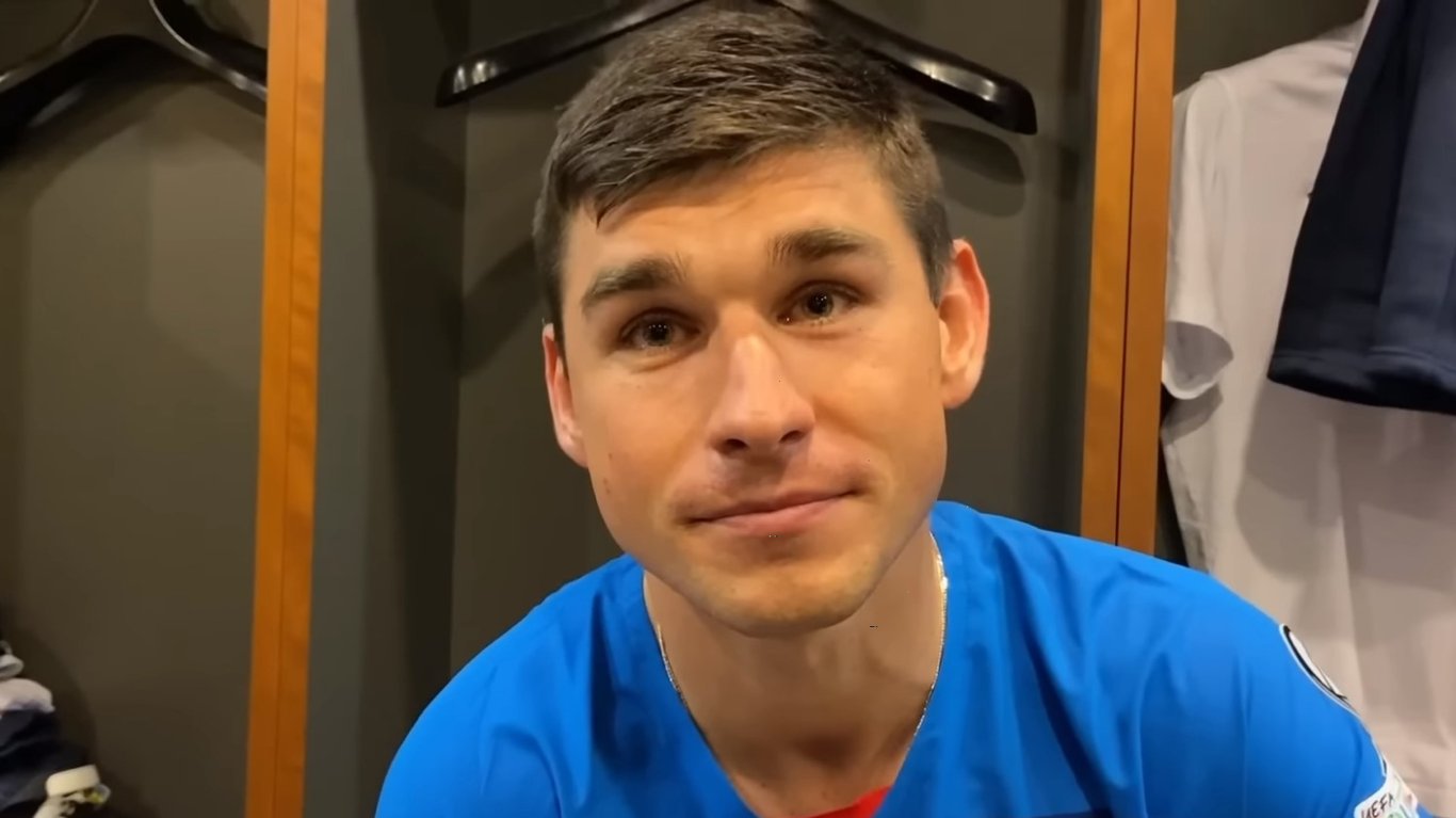 Руслан Малиновский