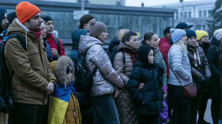 Українська мова як символ ідентичності — як почати вивчати з нуля - 285x160