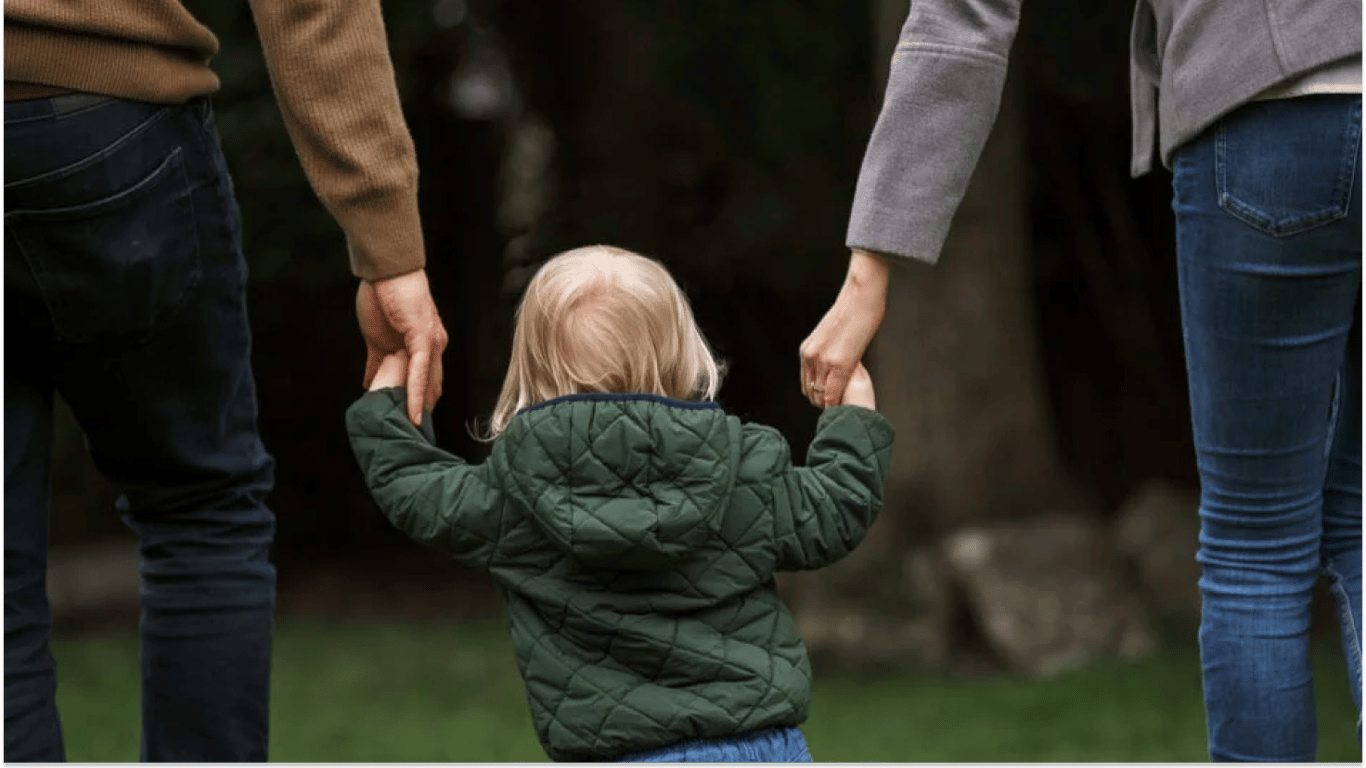 Позбавлення батьківських прав в Одесі: що змінилось під час війни