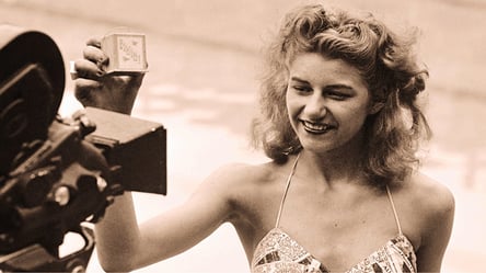 Всемирный день бикини: как выглядел первый открытый купальник 77 лет назад - 285x160