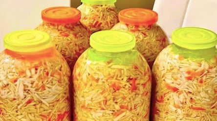 Квашена капуста з маминим секретом — рецепт ніколи не підводить - 285x160