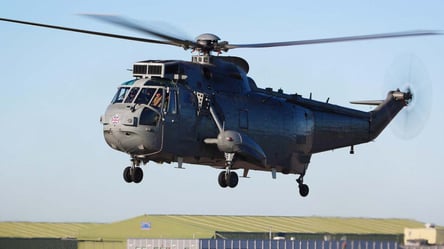 Британські вертольоти Sea King уже в Україні: Резніков показав відео - 285x160
