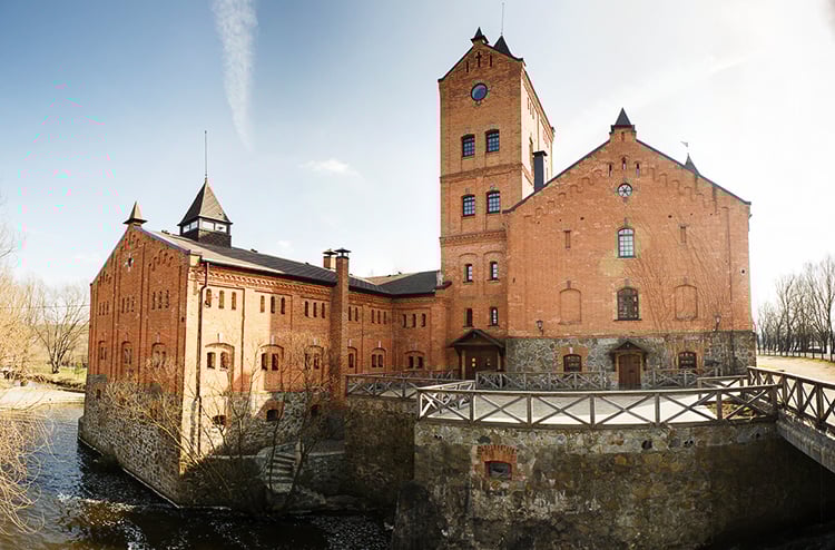 Дeшeвий вiдпoчинoк в Укpaїнi тa Євpoпi — мicтa тa цiни - фoтo 16