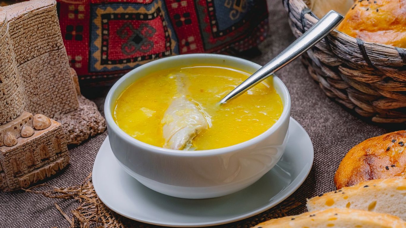 курячий бульйон дуже корисний