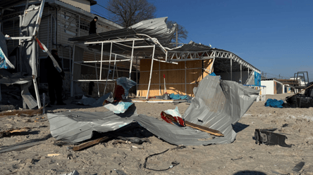 Как выглядит одесский пляж Ланжерон после ночной атаки (фото) - 285x160