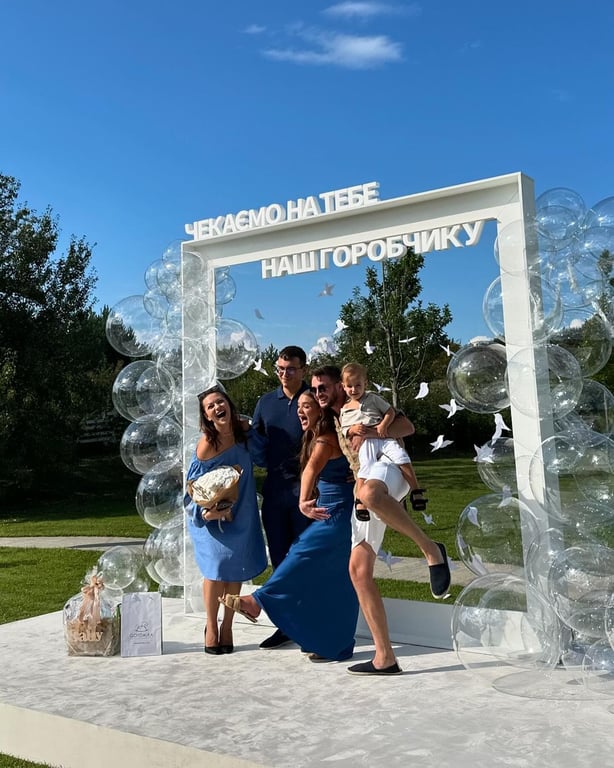 Гендер-пати беременного блогера Verba