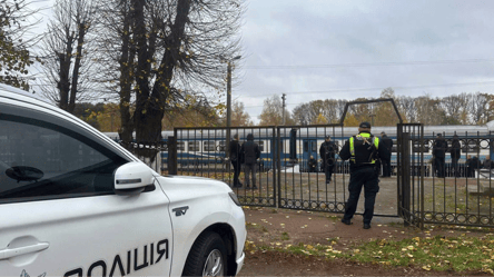 Вибух гранати на вокзалі в Овручі — нові деталі від поліції - 285x160