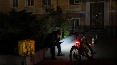 Коли не буде світла — нові графіки відключення у Харкові - 285x160