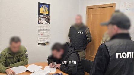 Чиновники похитили более 5,4 млн грн во время закупок для ВСУ - 290x166