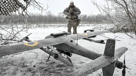 "Азову" потрібні аналітики розвідки — які умови роботи та скільки платять - 290x160