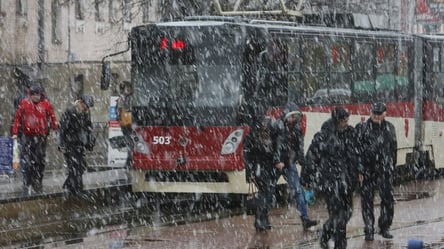 Крижані дощі та ожеледь — народний синоптик Діденко попередила про різке погіршення погоди завтра - 285x160