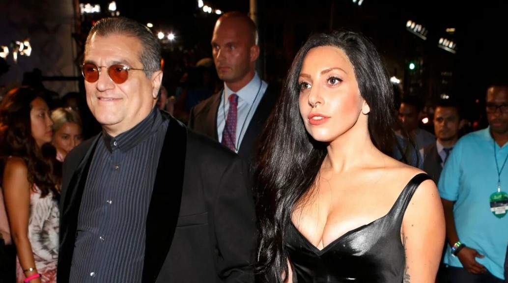 Леді Гага з батьком