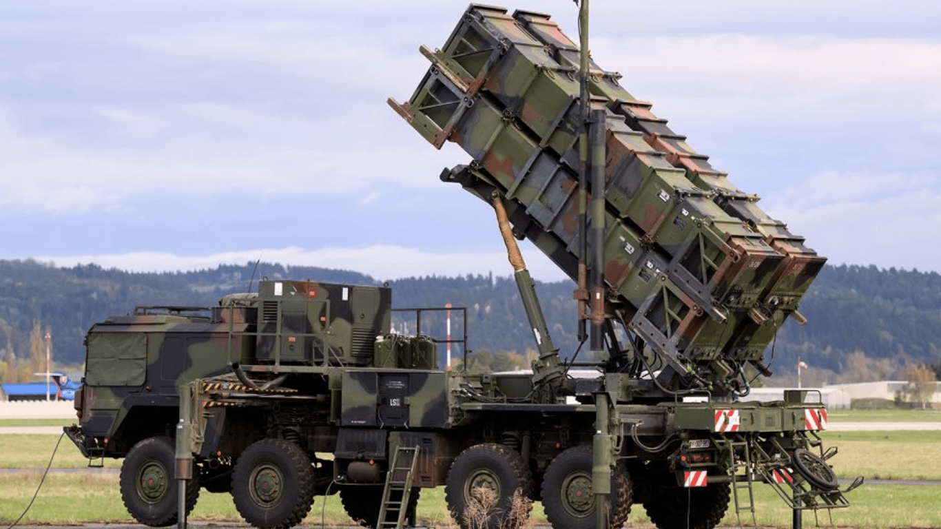 Німеччина передасть Україні дві пускові установки ЗРК Patriot