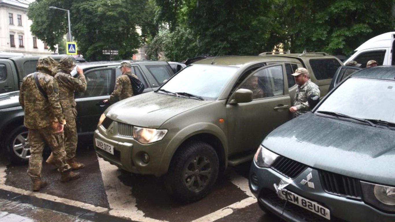 Мобилизация авто в Украине — какие транспортные средства будут изыматься на войну