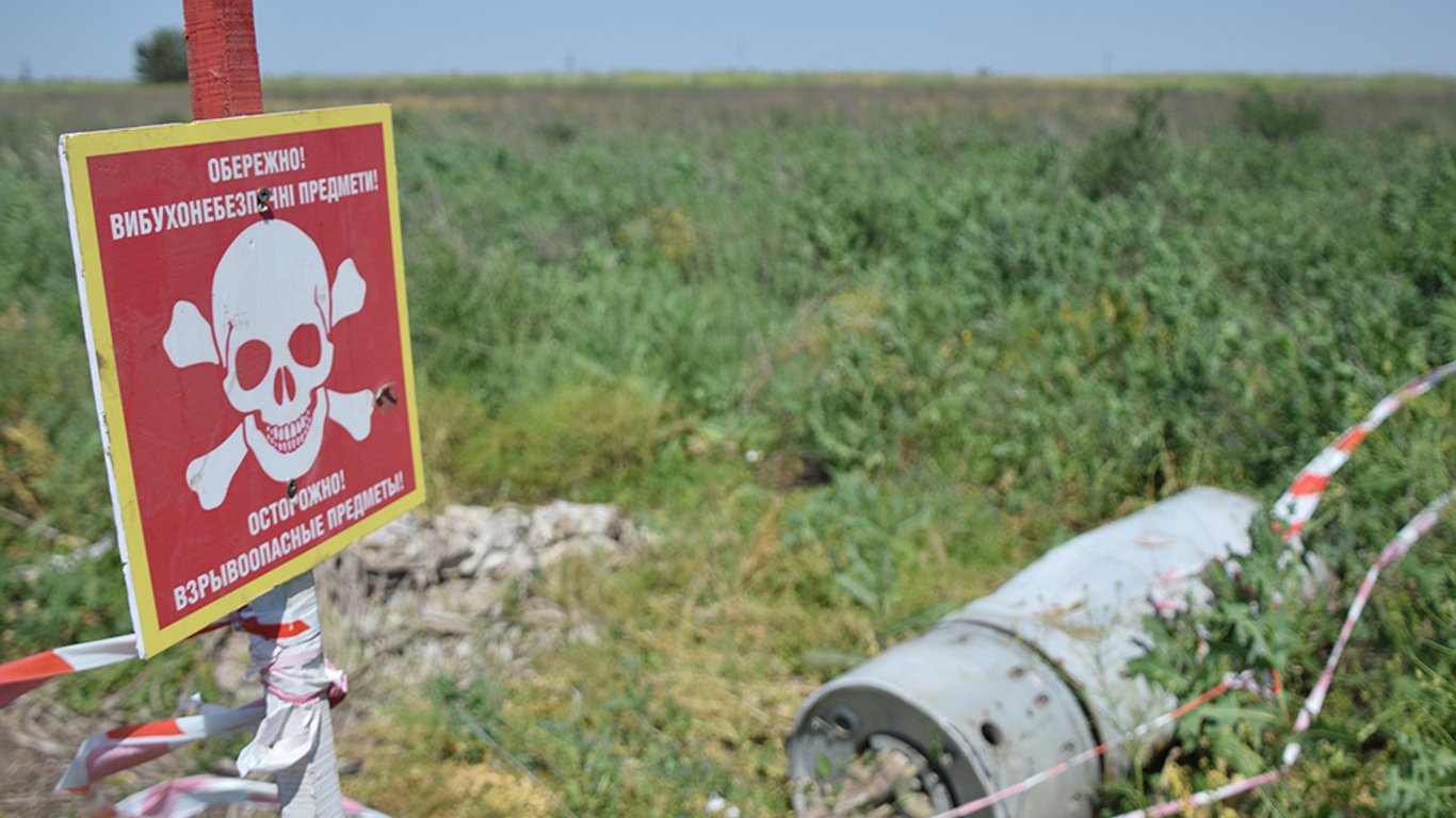 На Миколаївщині тракторист підірвався на боєприпасі