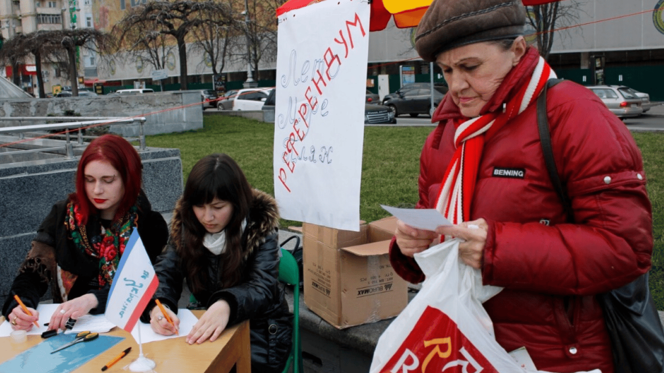 11 лет назад Россия провела в Крыму незаконный "референдум"