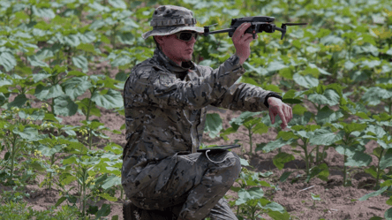 Посадовці "розпиляли" 90 млн грн на дронах — як діяла схема - 285x160