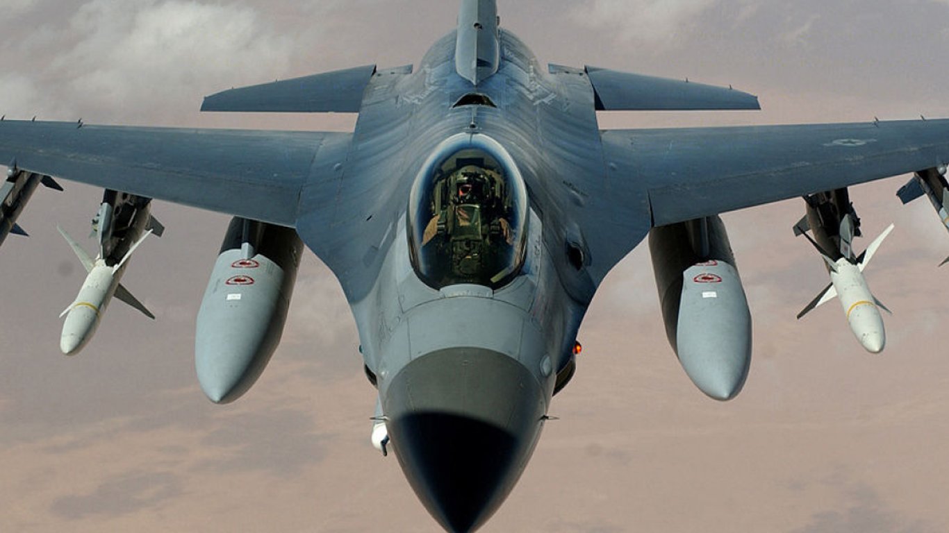 В Воздушных Силах рассказали, чем так важны для Украины истребители F-16