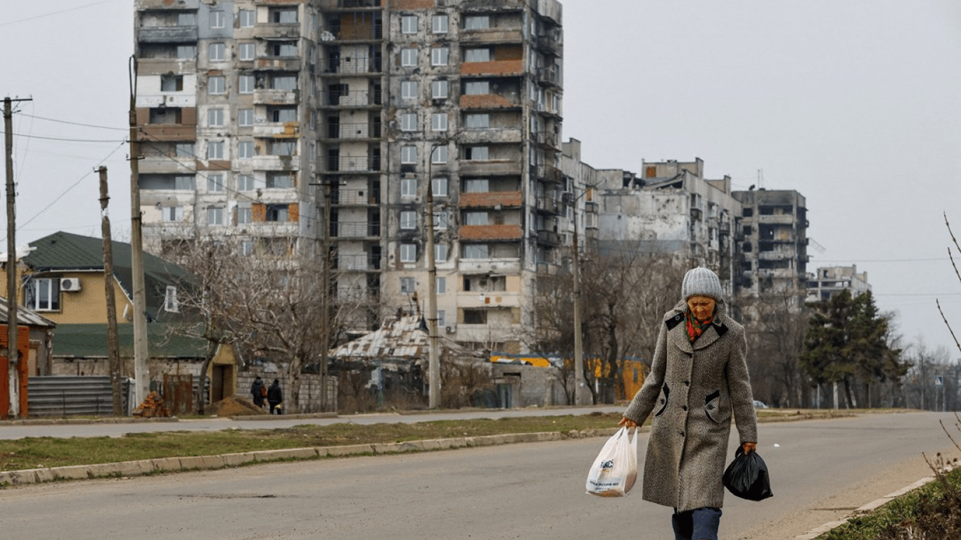 В оккупированном Мариуполе россияне начинают выселять жителей из их домов