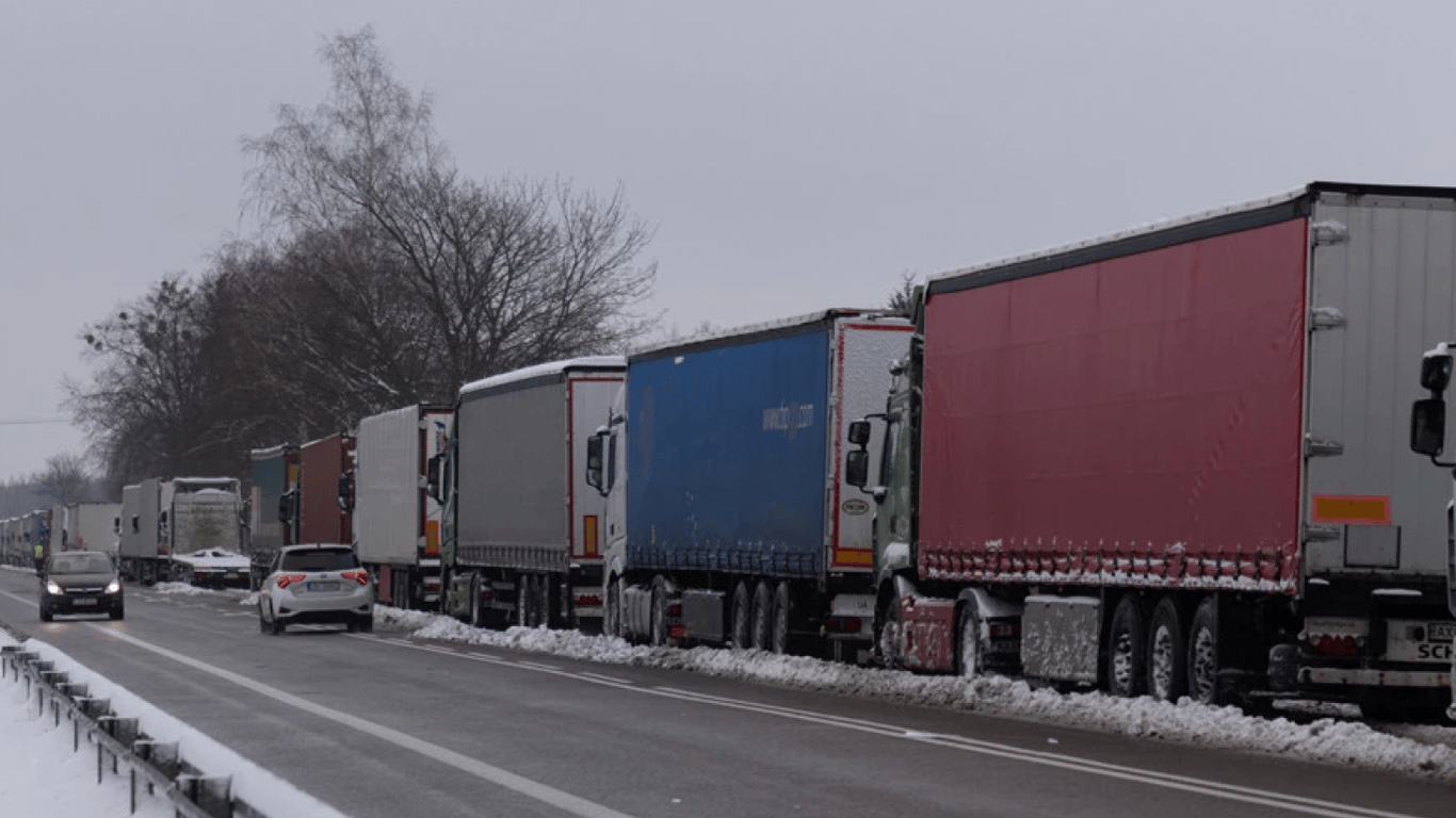 Очереди на границе Украины сегодня, 18 января — на котором КПП придется постоять