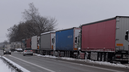 На каком КПП придется постоять — очереди на границе Украины сегодня - 285x160