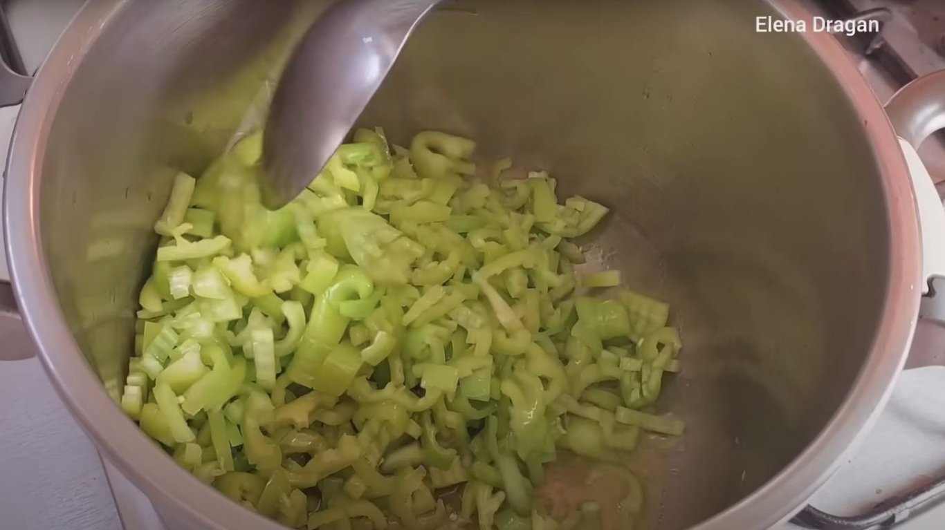 томатний соус для шакшуки