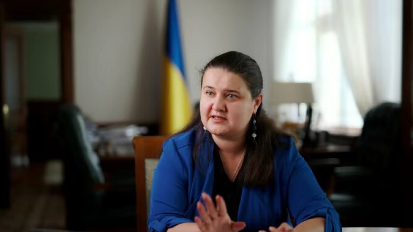 Посол Украины в США заявила, что найти оружие на всю сумму помощи проблематично