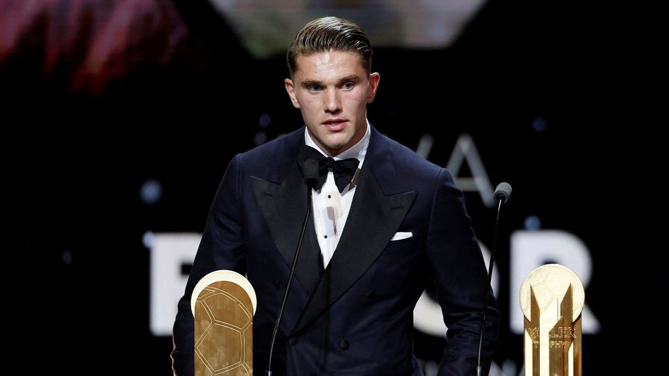 Виктор Дьекереш